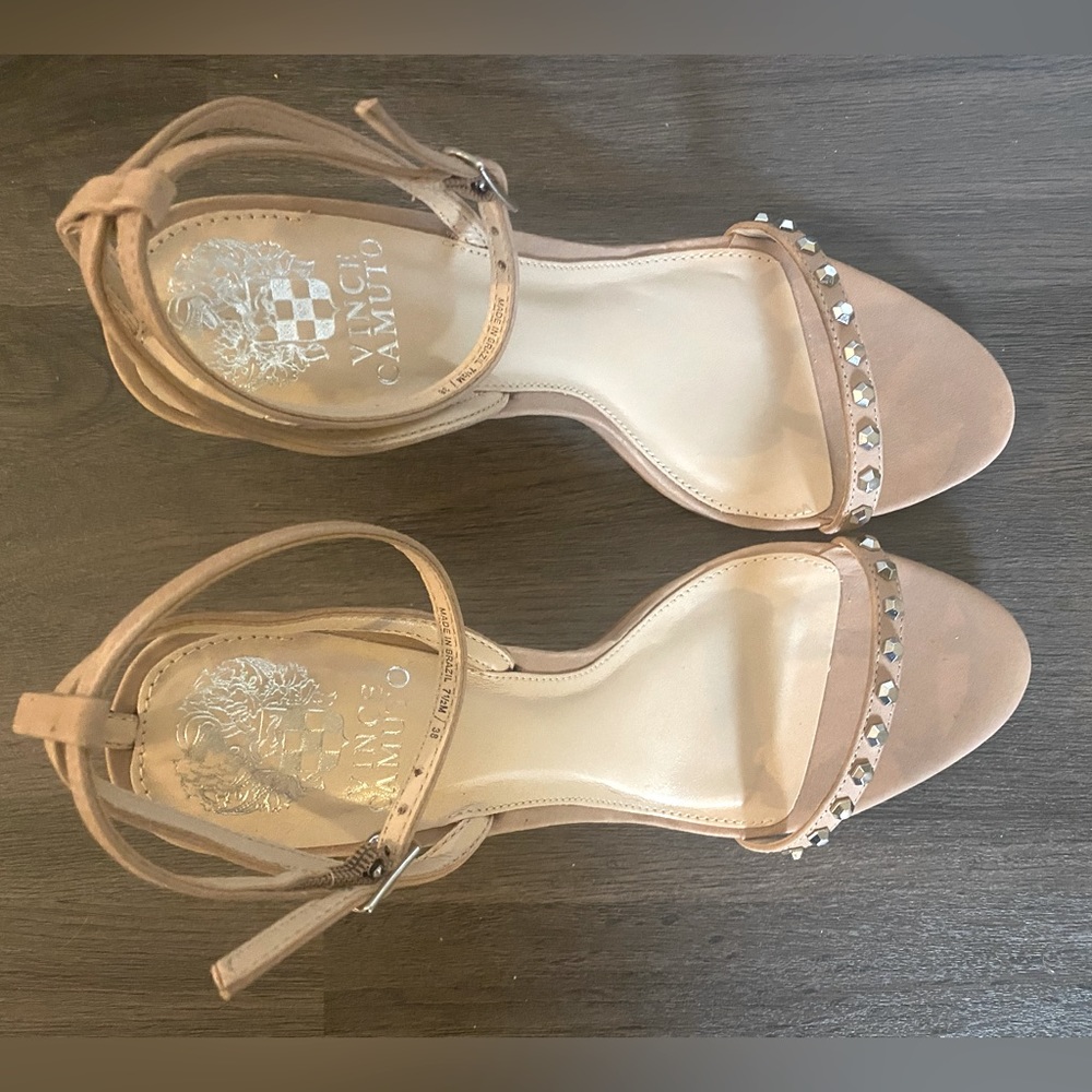 Vince Camuto Studded Heels Size 7.5 *NWOT